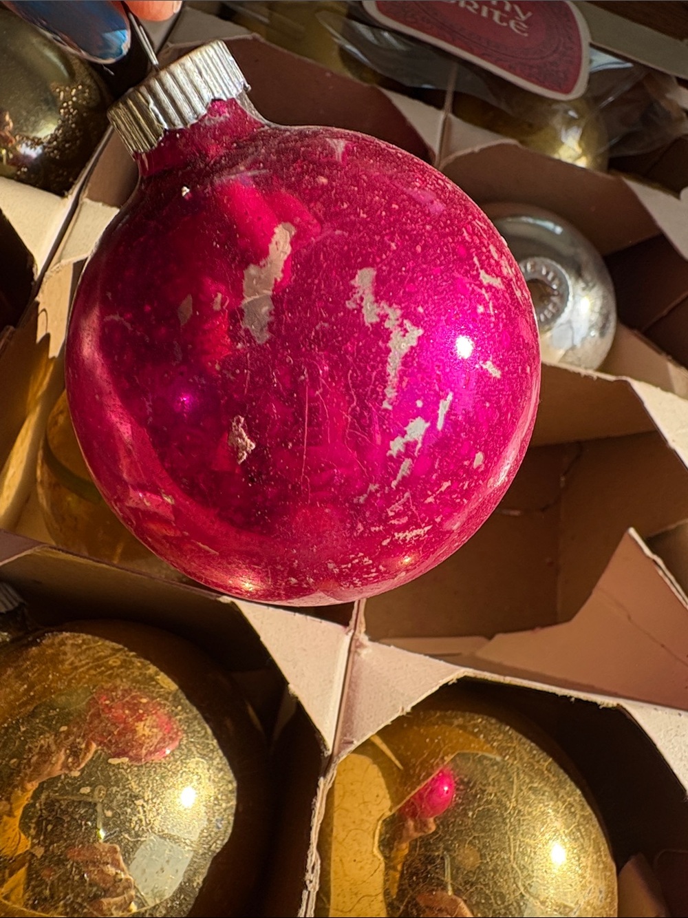 Shiny Brite Gold & Pink Vintage Glass Christmas Ornaments - Set 1965 - Picture 4 of 12